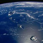 Hawaï vue à bord de la navette Discovery en 1988. Une vision de la Terre
rendue possible par l'avènement de l'ère spatiale.