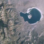 Le lac Mono vu depuis l’orbite terrestre