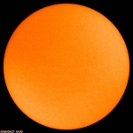 Le Soleil vu le 27 septembre 2008 par le satellite SOHO. Pas une tache à l'horizon, ni ailleurs...