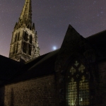 Jupiter au-dessus de l'église de Pluguffan, en Bretagne.