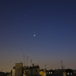 Vénus, Jupiter et la Lune le 25 mars 2012 à 21h vues depuis Vincennes