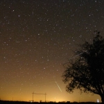 Une Géminide photographiée en 2004 par Jason A.C. Brock de Roundtimber, Texas