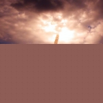 Traînant une épaisse colonne de fumée, la navette spatiale Columbia décolle dans le ciel du crépuscule le 1er mars 2002
Ce lancement de Columbia marquait le premier vol de la plus vieille navette spatiale en service après qu'elle ait été complètement mise à niveau afin d'augmenter ses capacités pour les missions en orbite terrestre basse.
