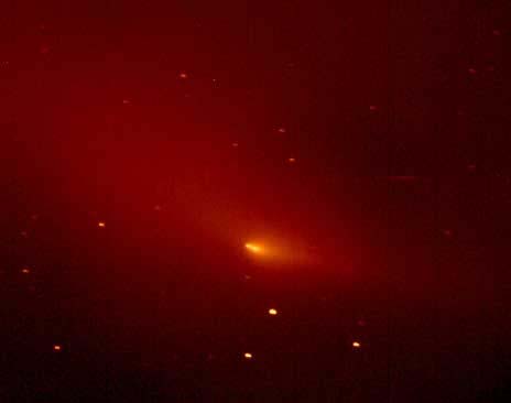 Image de la dislocation de la comète 73P en 1995.