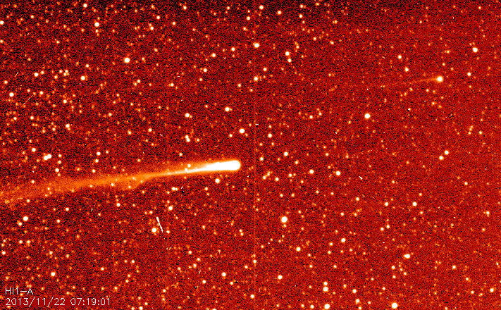 Les comètes ISON et Encke vues le 22 novembre.