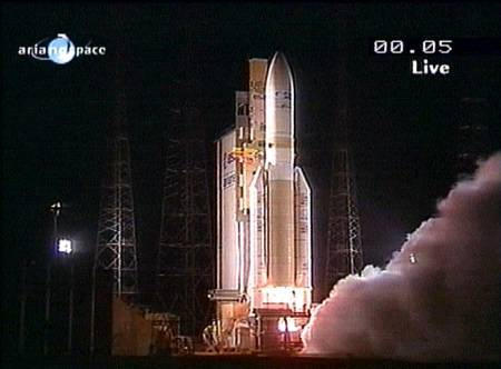Ariane 5 10 tonnes au départ de son vol inaugural. Tout avait bien commencé.