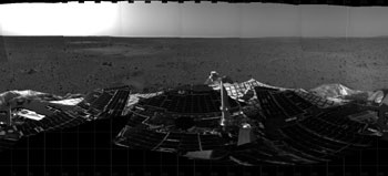 Le premier panorama martien transmis par Spirit