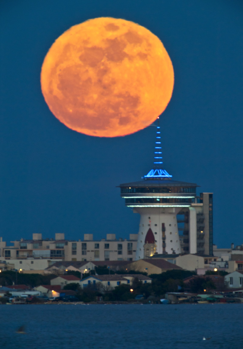 La super Lune du 19 mars 2011 sur Palavas les Flots