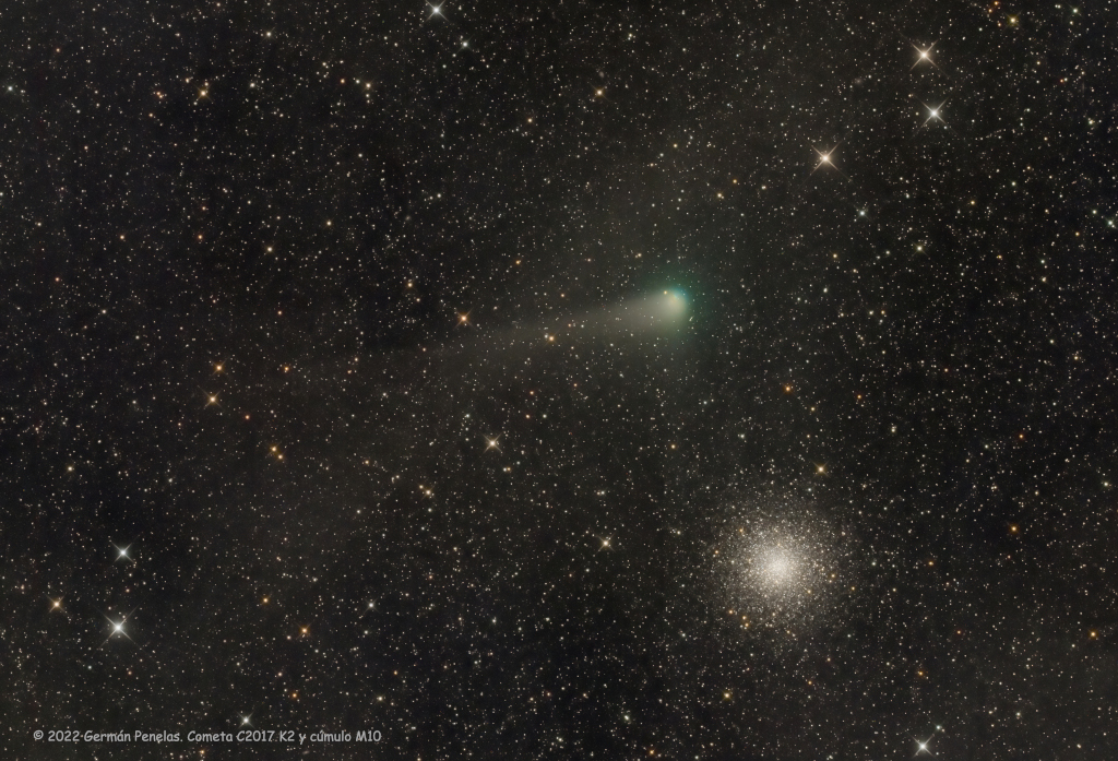 La comète C/2017 K2 (PanSTARRS) a connu un moment Messier en partageant ce large champ de vision télescopique avec l\'amas d\'étoiles globulaire Messier 10. 