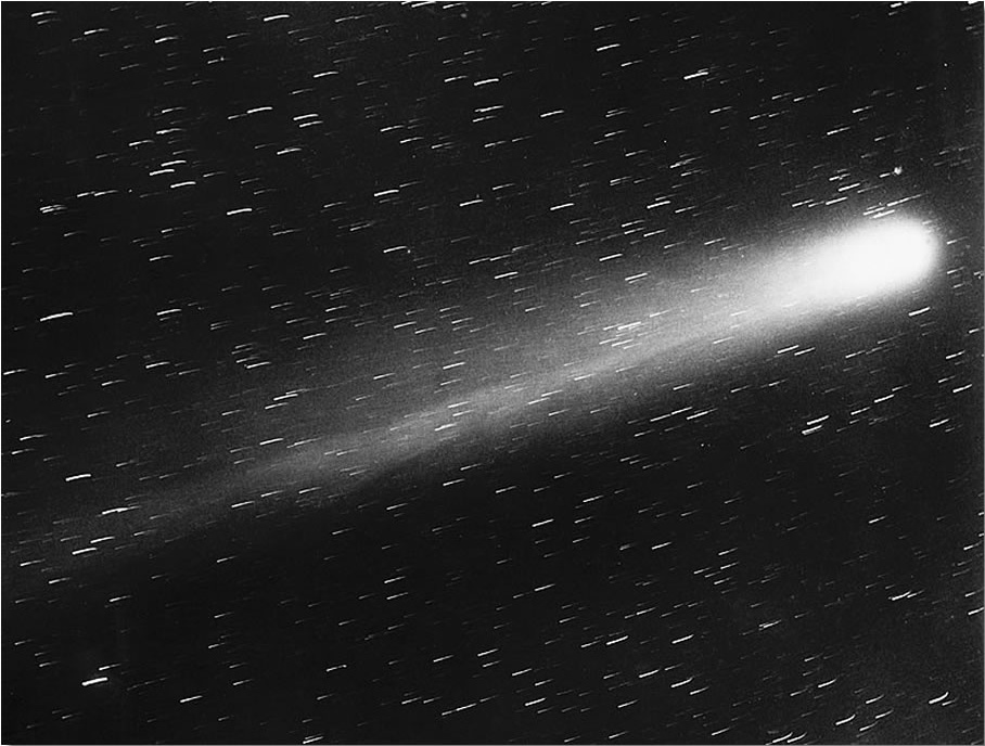 La comète de Halley, célèbre photographie publiée par le New York Times lors de son passage en 1910