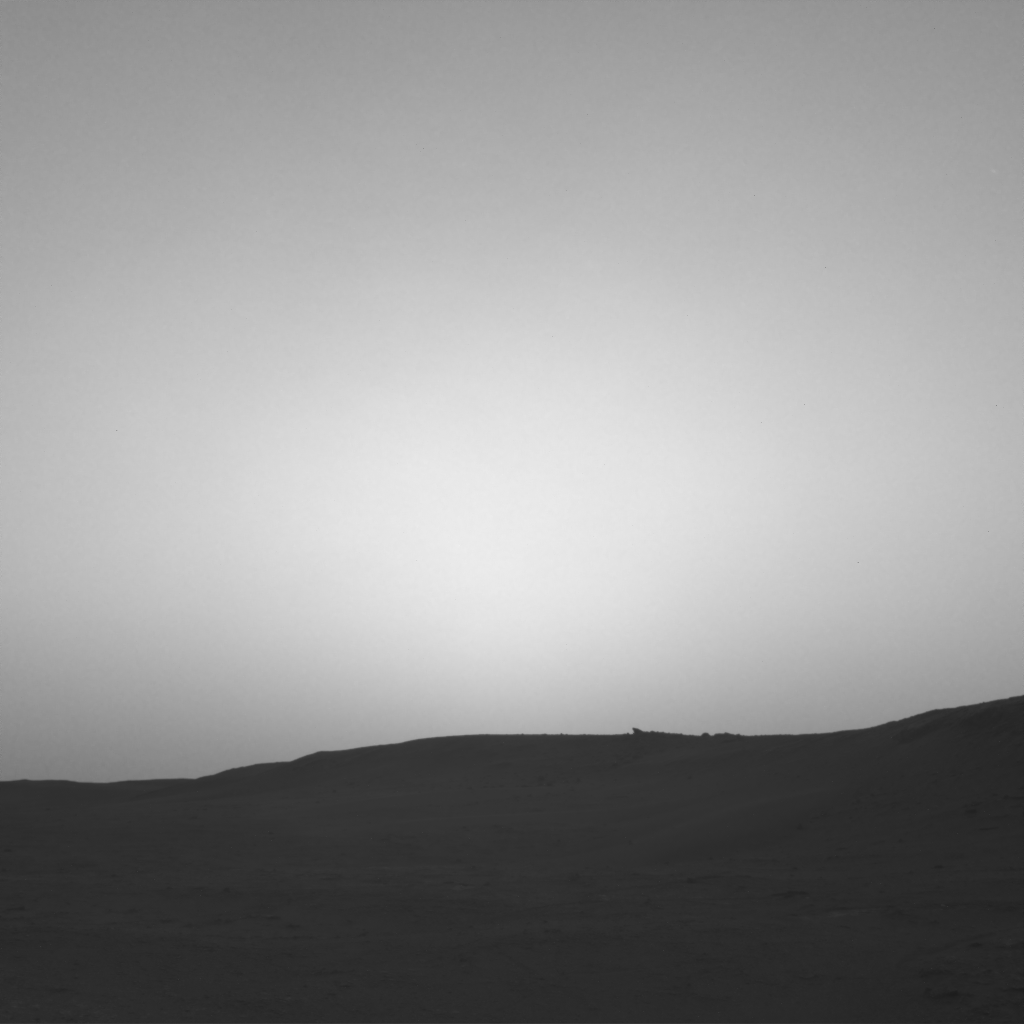 Le paysage martien pendant l\'éclipse